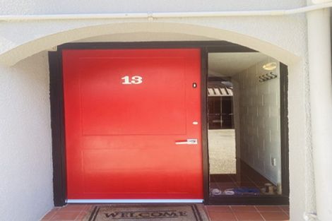 Photo of property in 13/10 Pitarua Street, Thorndon, Wellington, 6011
