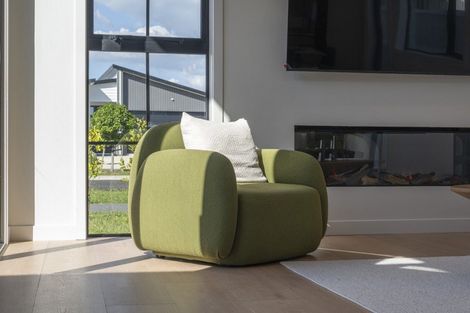 Photo of property in 25 Uatoto Road, Clarks Beach, 2122