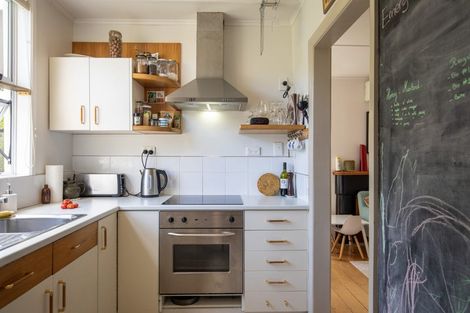 Photo of property in 55 Wainui Road, Raglan, 3225