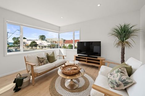Photo of property in 9 Patteson Avenue, Mission Bay, Auckland, 1071
