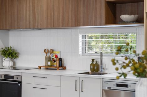 Photo of property in 1/62 Wyon Street, Linwood, Christchurch, 8062