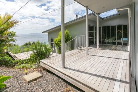 Photo of property in 402 Tuateawa Road, Tuateawa, Coromandel, 3583