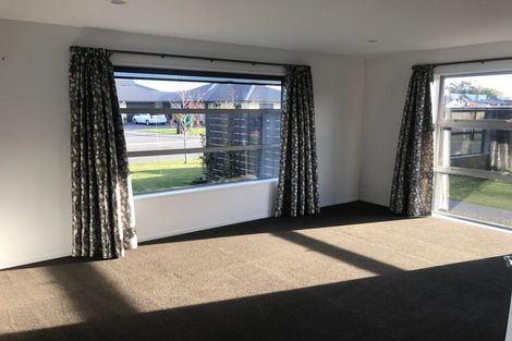 Photo of property in 11 Merlewood Road, Prebbleton, 7604