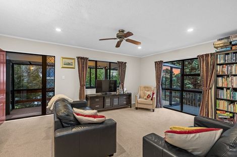 Photo of property in 24 Kenneth Hopper Place, Manly, Whangaparaoa, 0930