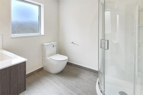 Photo of property in 38b West Harbour Drive, West Harbour, Auckland, 0618