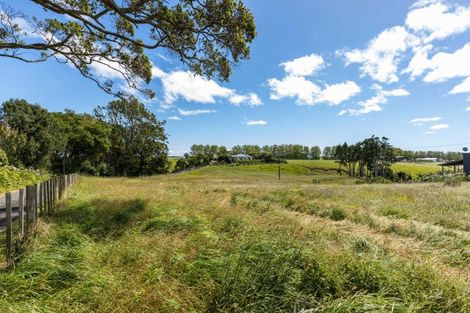 Photo of property in 202 Ngatimaru Road, Tikorangi, Waitara, 4383