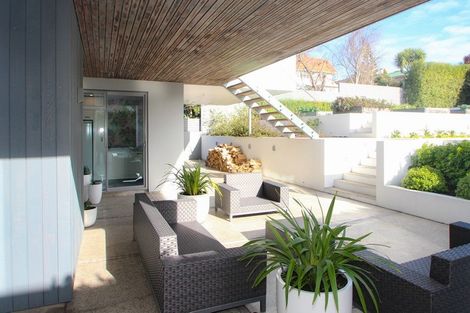 Photo of property in 22 Wharfe Street, South Hill, Oamaru, 9400