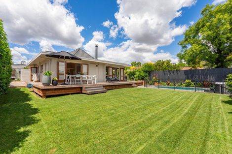 Photo of property in 35a Lucknow Road, Havelock North, 4130