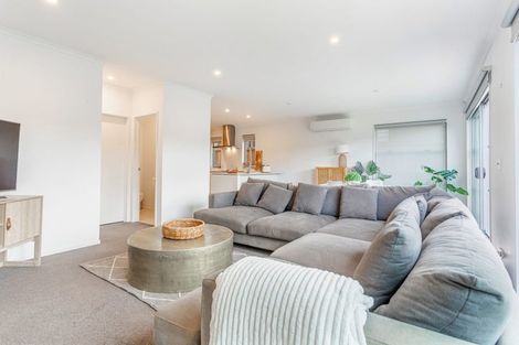 Photo of property in 36 Vincent Mcgrath Crescent, Swanson, Auckland, 0614