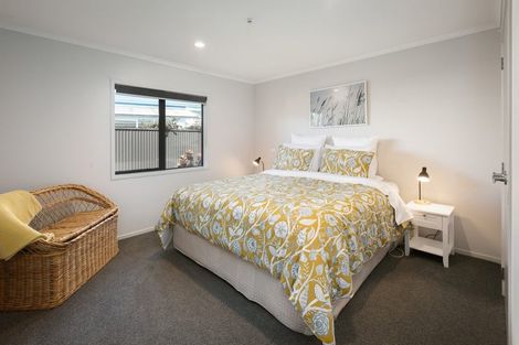 Photo of property in 21 Surfers Avenue, Waihi Beach, 3611