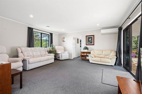 Photo of property in 3 Redwood Rise, Horahora, Whangarei, 0110