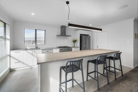 Photo of property in 17 Suffolk Drive, Kirwee, 7571