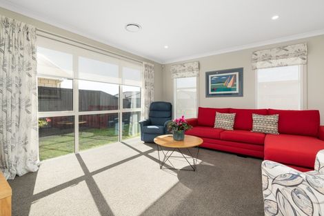 Photo of property in 9 Te Kio Crescent, Papamoa Beach, Papamoa, 3118