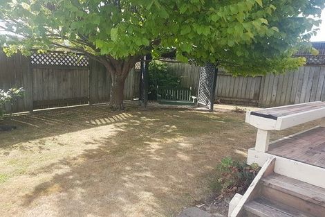 Photo of property in 7 Logan Way, Kelvin Grove, Palmerston North, 4414