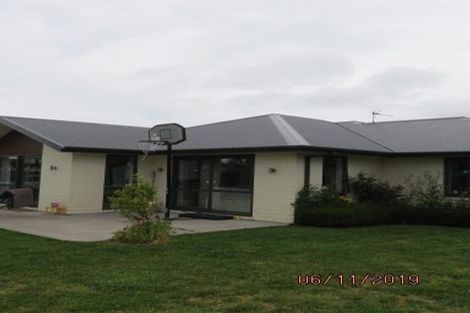 Photo of property in 33 Riverview Road, Rangiora, 7400