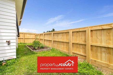 Photo of property in 10 Verdot Close, Kumeu, 0810