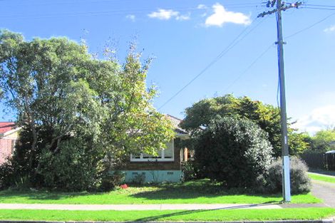 Photo of property in 39 Regent Street, Papatoetoe, Auckland, 2025