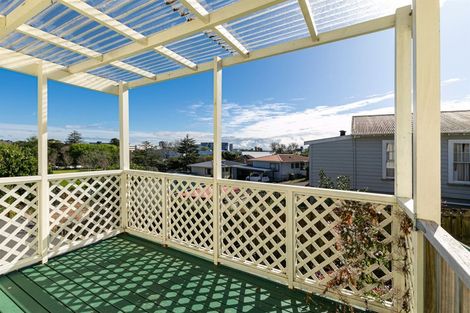 Photo of property in 1/47 Newington Road, Henderson, Auckland, 0612