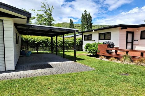 Photo of property in 5 Keitha Place, Kinloch, Taupo, 3377