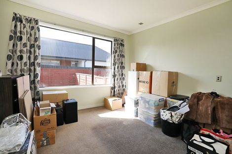 Photo of property in 16 Huia Street, Waikiwi, Invercargill, 9810