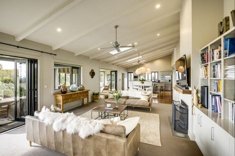 Photo of property in 110 Black Barn Road, Havelock North, 4294