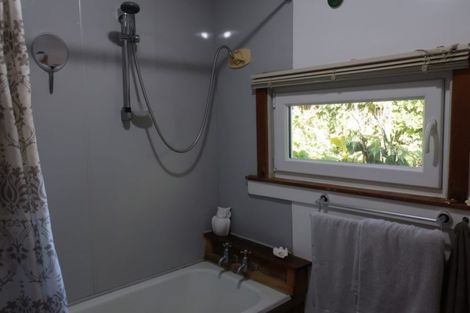 Photo of property in 26 Marine Drive, Diamond Harbour, 8971