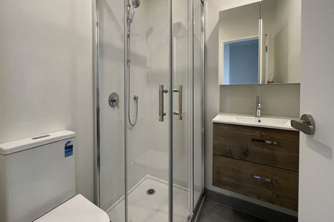 Photo of property in 4 Hoopers Road, Glen Eden, Auckland, 0602