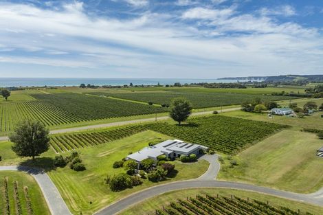 Photo of property in 11 Tirohanga Road, Haumoana, Hastings, 4180
