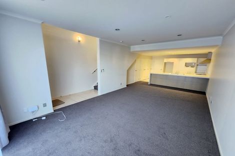 Photo of property in 39 The Track, Takanini, 2112