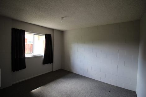 Photo of property in 2/17 May Street, Hamilton East, Hamilton, 3216