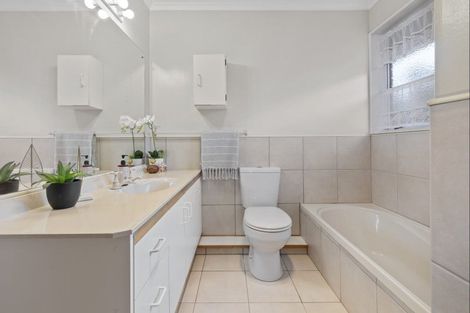 Photo of property in 111a Fourteenth Avenue, Tauranga South, Tauranga, 3112