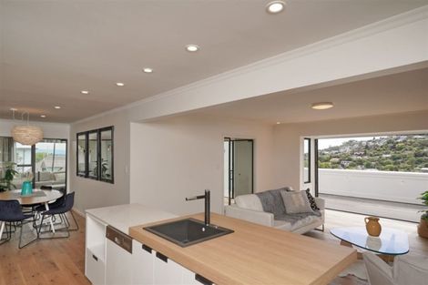 Photo of property in 68 Landsdowne Terrace, Cashmere, Christchurch, 8022