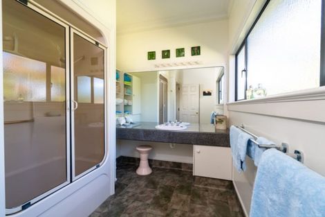 Photo of property in 63 Shepherd Road, Waipahihi, Taupo, 3330