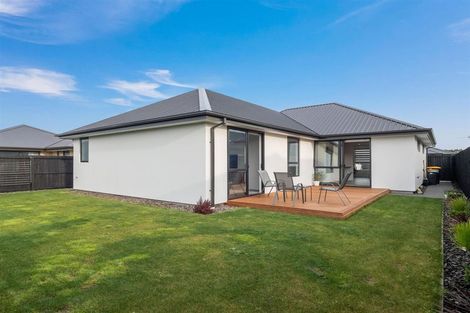 Photo of property in 7 Olearia Lane, Halswell, Christchurch, 8025