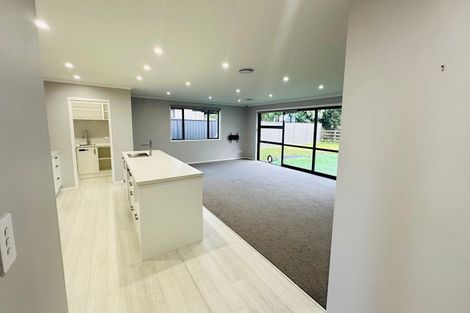 Photo of property in 19 Dinneen Close, Frimley, Hastings, 4120