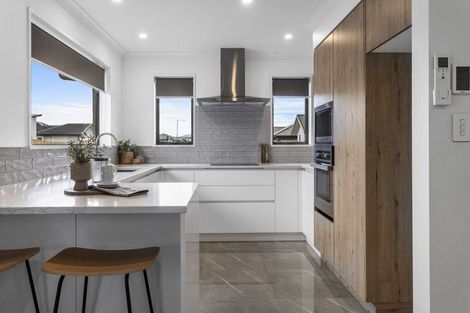 Photo of property in 80a Watkins Drive, Rangiora, 7400