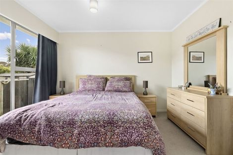 Photo of property in 43 Stella Drive, Clarks Beach, 2122