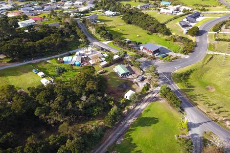 Photo of property in 119 Cable Bay Block Road, Cable Bay, 0420