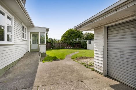 Photo of property in 3 Pacey Avenue, Hawera, 4610