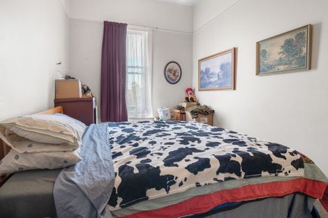 Photo of property in 98 Pembroke Street, Carterton, 5713