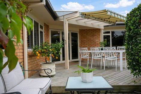 Photo of property in 6 Abergeldie Way, Cambridge, 3434