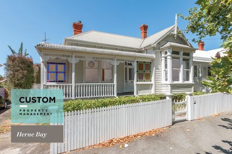 Photo of property in 11 Herne Bay Road, Herne Bay, Auckland, 1011