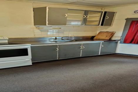 Photo of property in 36a Titirangi Road, New Lynn, Auckland, 0600