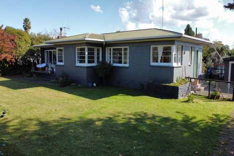 Photo of property in 70 Thames Road, Paeroa, 3600