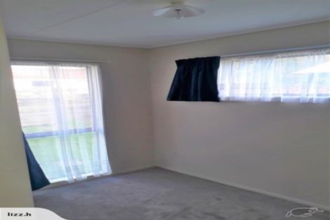 Photo of property in 11 Balmoral Street, Levin, 5510