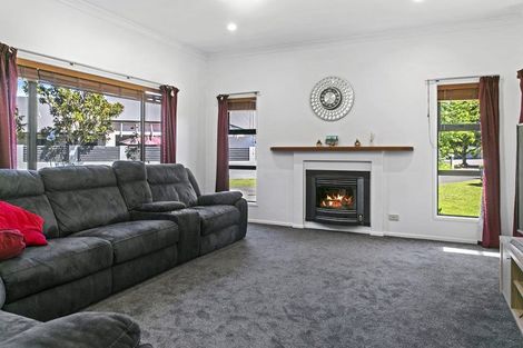Photo of property in 19 Luberon Way, Nukuhau, Taupo, 3330