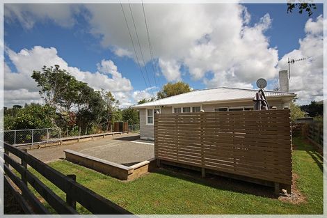 Photo of property in 1 Julyan Street, Shannon, 4821