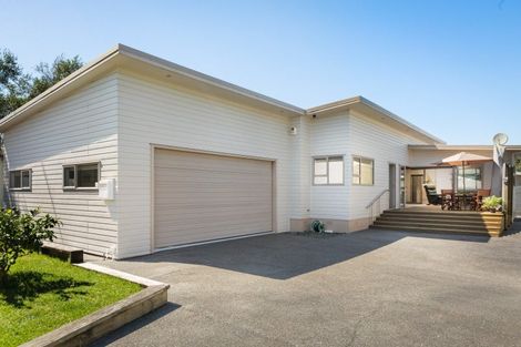 Photo of property in 1a Edwards Street, Waihi Beach, 3611