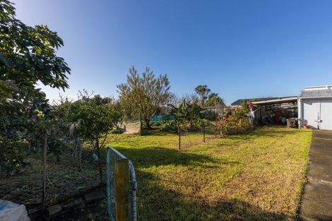 Photo of property in 52 Richmond Street, Waitara, 4320