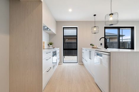 Photo of property in 29 Poipoi Place, Aranui, Christchurch, 8061